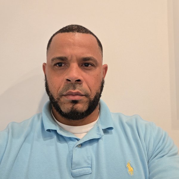 Manny De La Rosa, owner of DLR IT